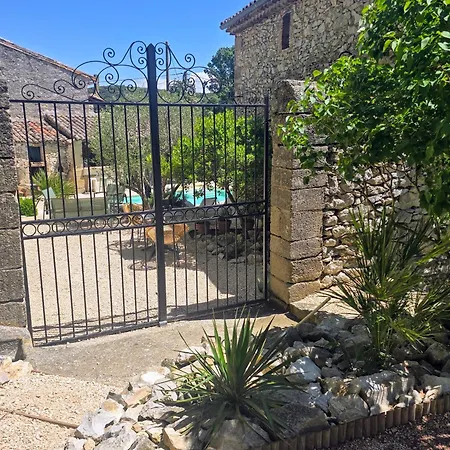 L'uzanges Bed and breakfast