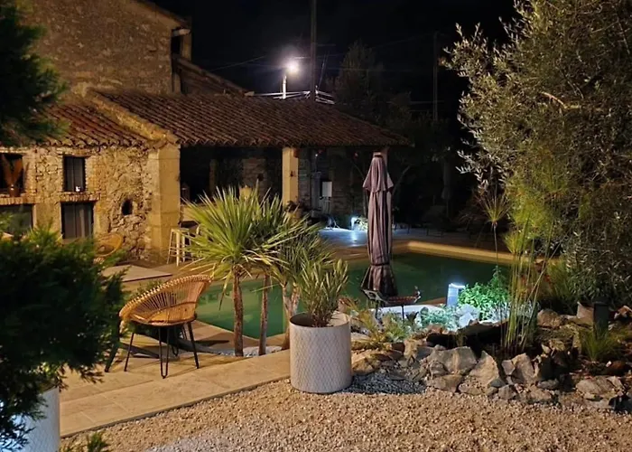 Alojamento de Acomodação e Pequeno-almoço L'uzanges Lussan (Gard)